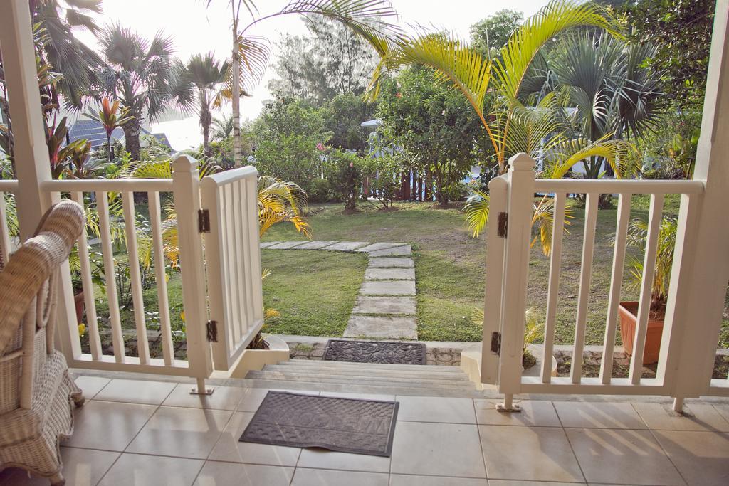 Monte-cristo Apartment Anse Boileau